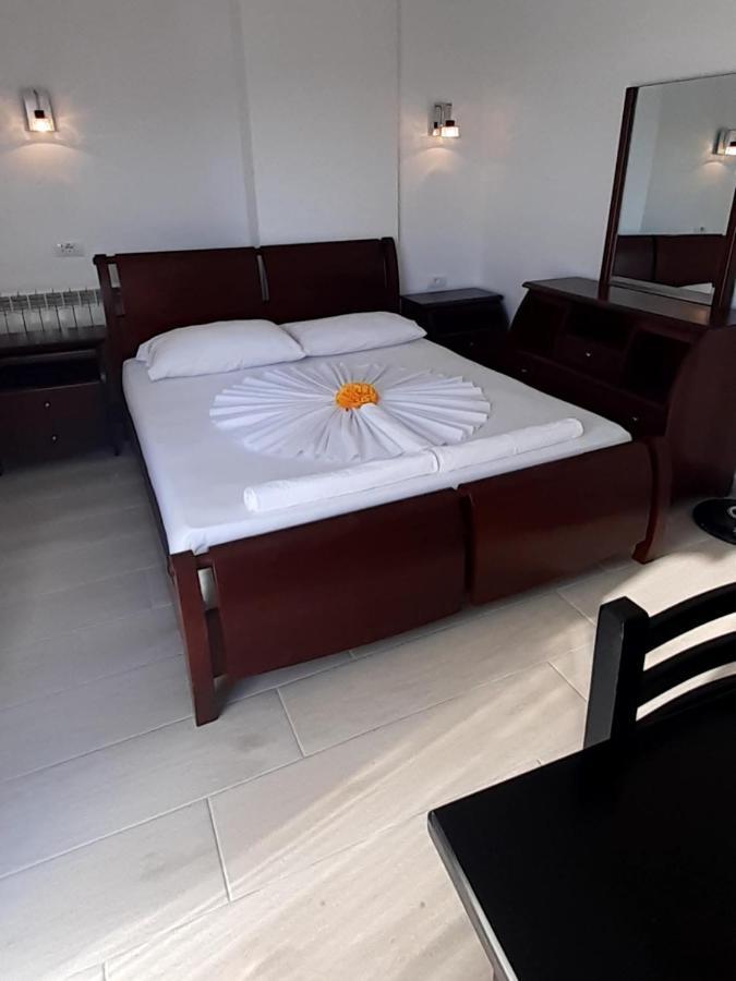 Zeqo Muka Apartamento *