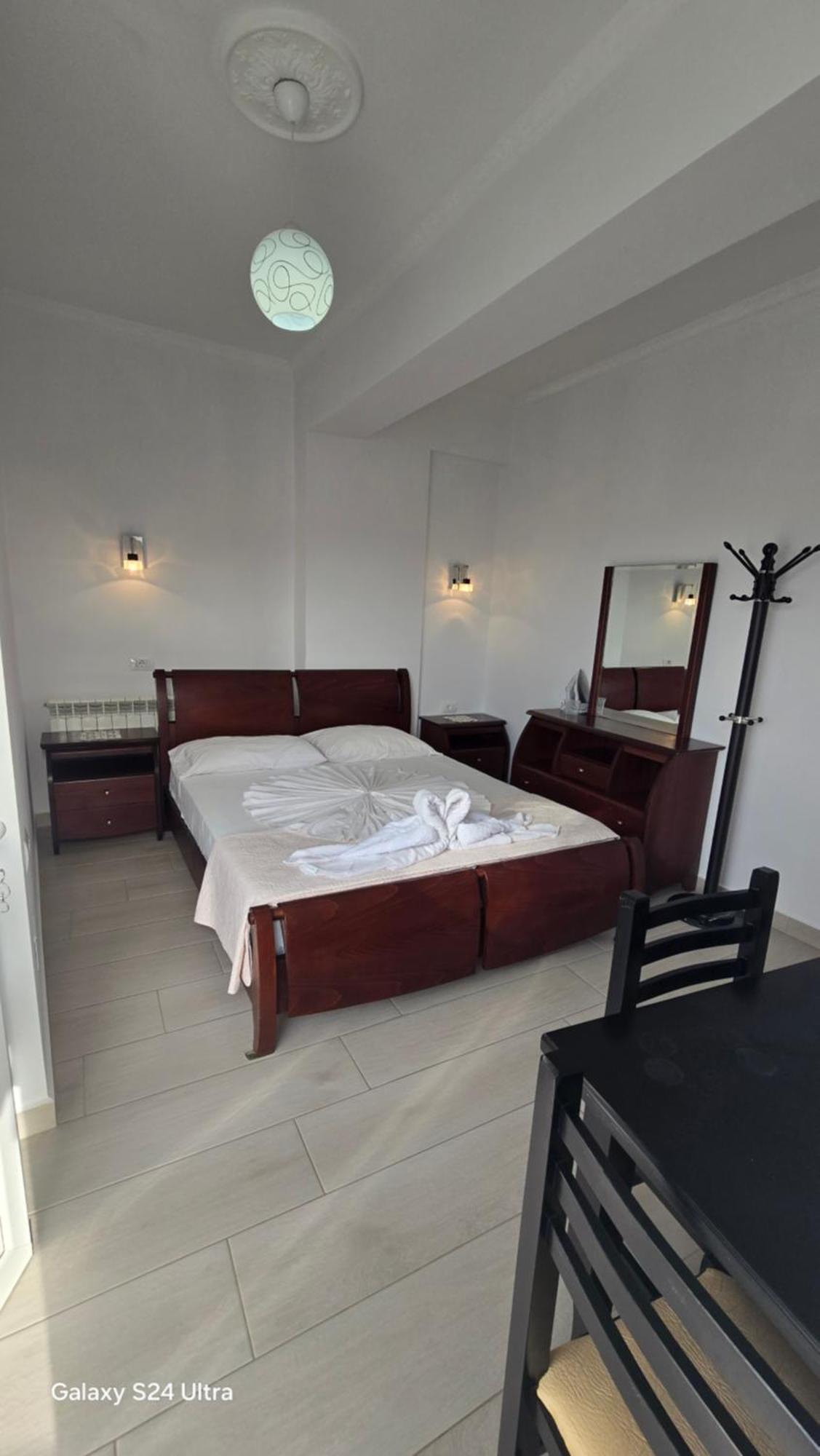 Zeqo Muka Apartamento