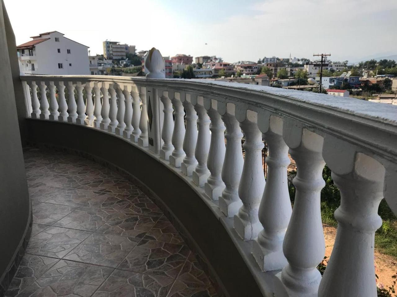 Zeqo Muka Apartamento